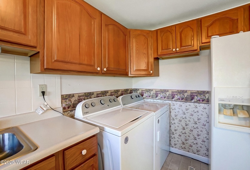 1420 Grove Street, Sidney, Ohio, 3 Bedrooms Bedrooms, ,1 BathroomBathrooms,Residential,For Sale,Grove,306533