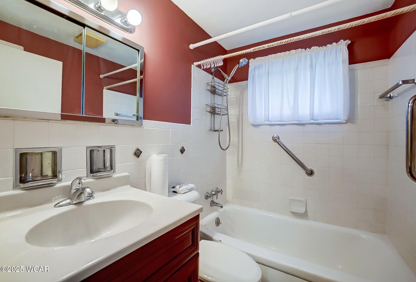 1420 Grove Street, Sidney, Ohio, 3 Bedrooms Bedrooms, ,1 BathroomBathrooms,Residential,For Sale,Grove,306533
