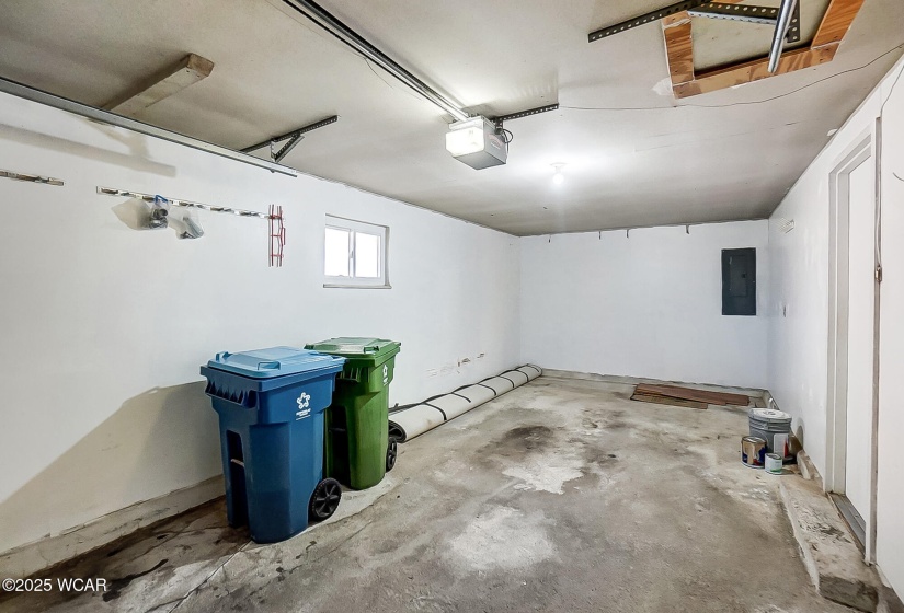 1420 Grove Street, Sidney, Ohio, 3 Bedrooms Bedrooms, ,1 BathroomBathrooms,Residential,For Sale,Grove,306533