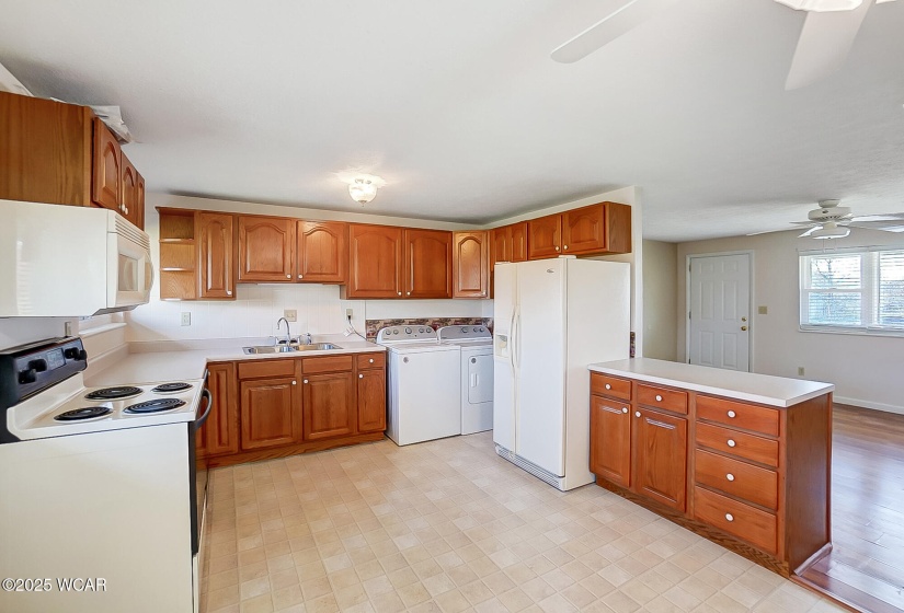 1420 Grove Street, Sidney, Ohio, 3 Bedrooms Bedrooms, ,1 BathroomBathrooms,Residential,For Sale,Grove,306533