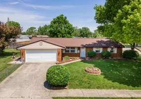 6 Lawndale Court, West Milton, Ohio 45383, 3 Bedrooms Bedrooms, ,1 BathroomBathrooms,Residential,For Sale,Lawndale,1038787