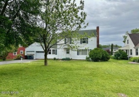 1817 Hillcrest Drive, Lima, Ohio, 3 Bedrooms Bedrooms, ,1 BathroomBathrooms,Residential,For Sale,Hillcrest,307122