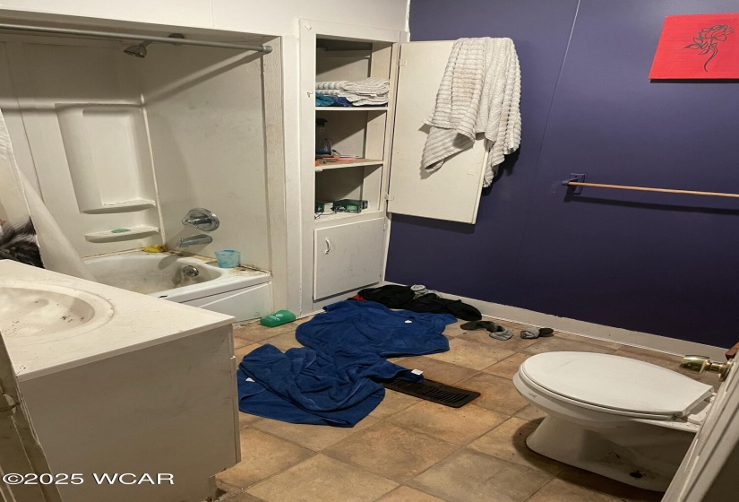 1008 Fairview Avenue, Lima, Ohio, 3 Bedrooms Bedrooms, ,1 BathroomBathrooms,Residential Lease,For Rent,Fairview,307123