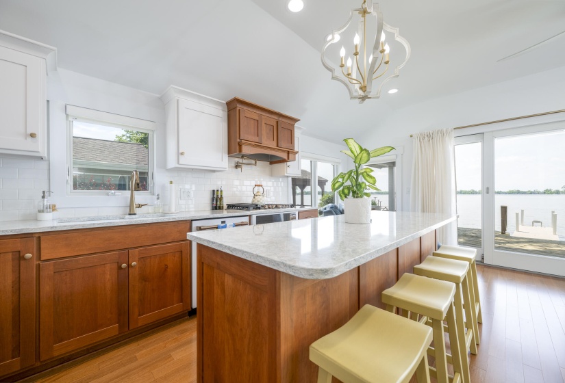 7917 Hickory-24