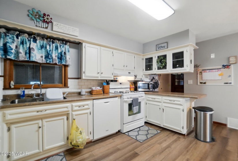 2432 Kunneke Avenue, Lima, Ohio, 3 Bedrooms Bedrooms, ,2 BathroomsBathrooms,Residential,For Sale,Kunneke,306815