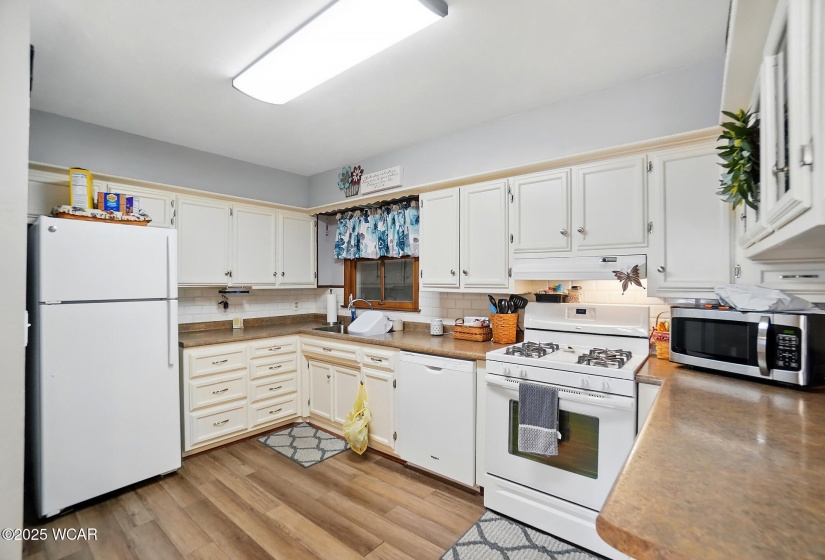 2432 Kunneke Avenue, Lima, Ohio, 3 Bedrooms Bedrooms, ,2 BathroomsBathrooms,Residential,For Sale,Kunneke,306815