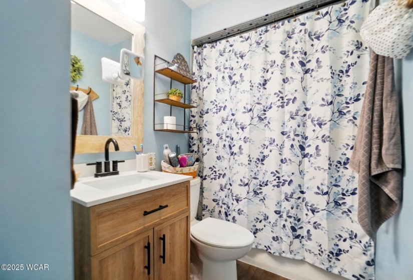 2432 Kunneke Avenue, Lima, Ohio, 3 Bedrooms Bedrooms, ,2 BathroomsBathrooms,Residential,For Sale,Kunneke,306815