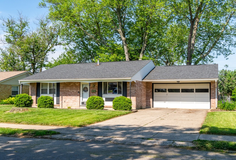 730 Maplecrest 2