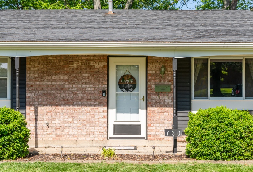 730 Maplecrest 6
