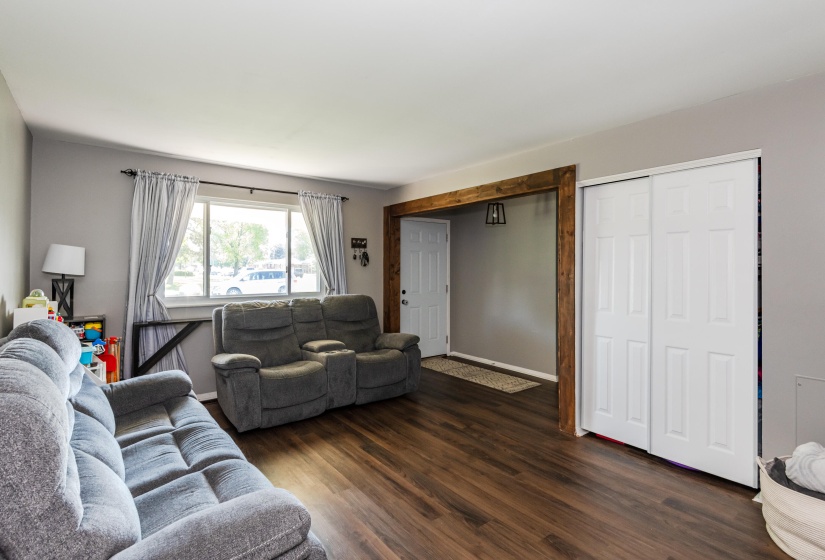 730 Maplecrest 11