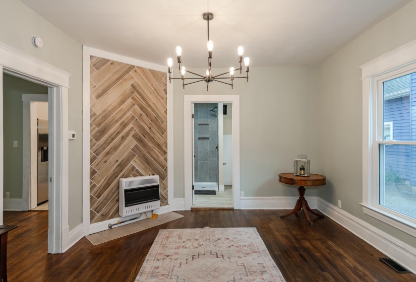 340 E Court 15