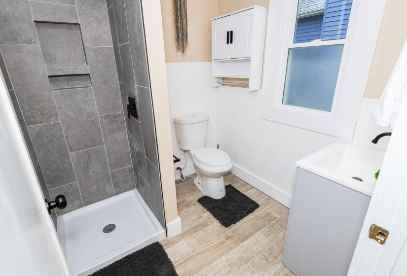 340 E Court 28