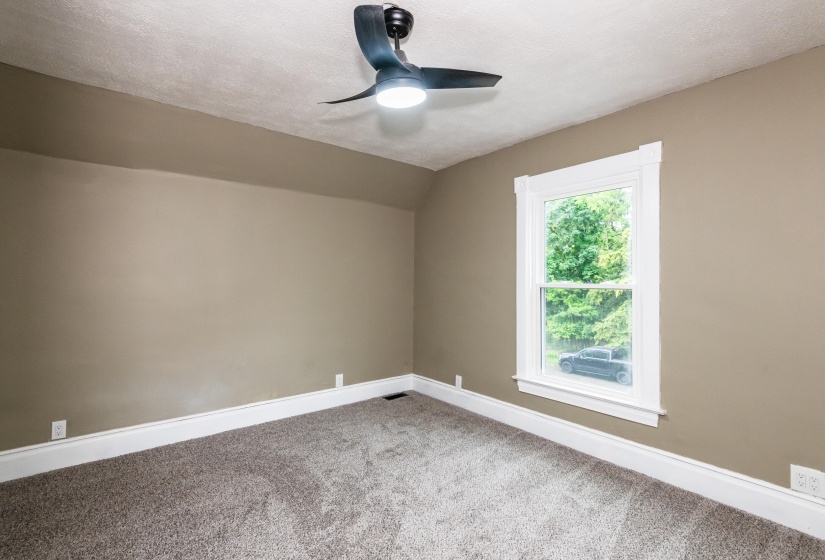 340 E Court 32