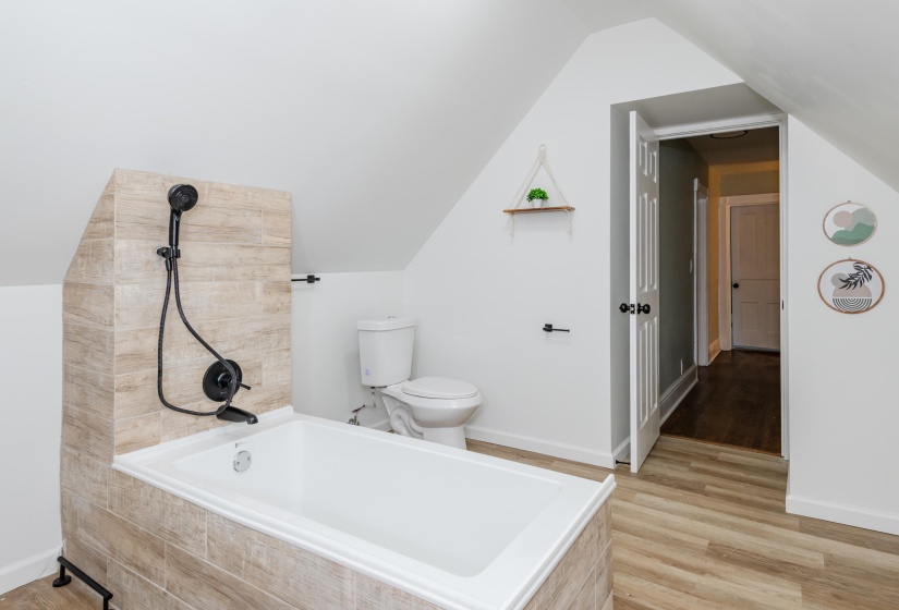 340 E Court 40