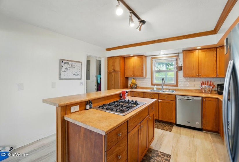 616 Dix Street, Paulding, Ohio, 3 Bedrooms Bedrooms, ,2 BathroomsBathrooms,Residential,For Sale,Dix,307127