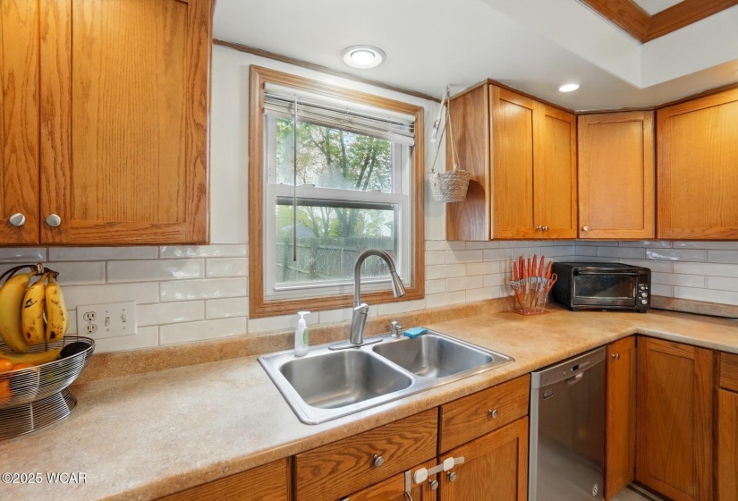 616 Dix Street, Paulding, Ohio, 3 Bedrooms Bedrooms, ,2 BathroomsBathrooms,Residential,For Sale,Dix,307127