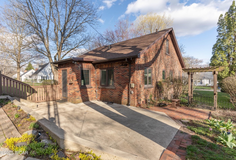 213 Bon Air Drive, Sidney, Ohio, 3 Bedrooms Bedrooms, ,2 BathroomsBathrooms,Residential,For Sale,Bon Air,306713