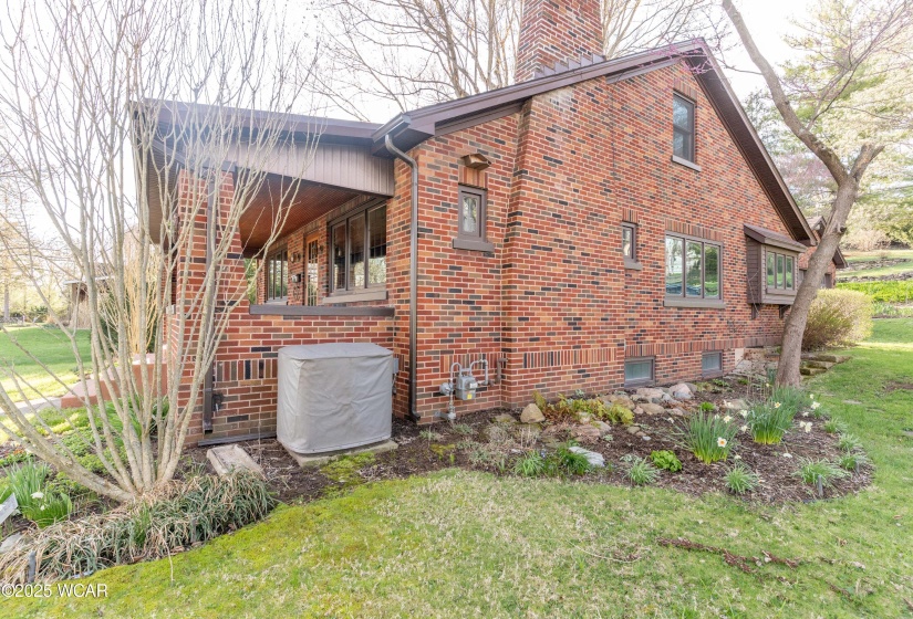 213 Bon Air Drive, Sidney, Ohio, 3 Bedrooms Bedrooms, ,2 BathroomsBathrooms,Residential,For Sale,Bon Air,306713