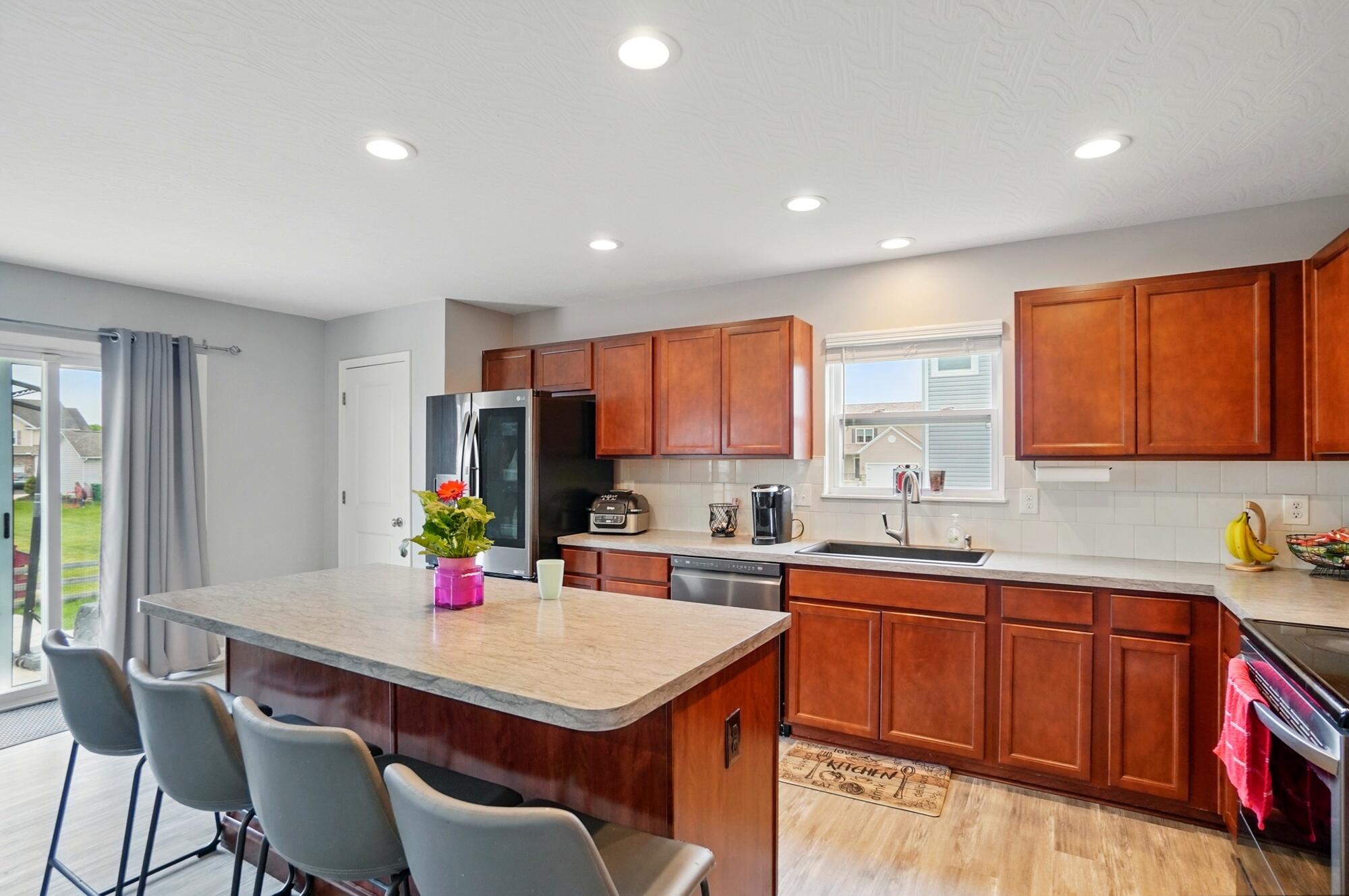 1087 Ayrshire Drive, Columbus, Ohio 43207