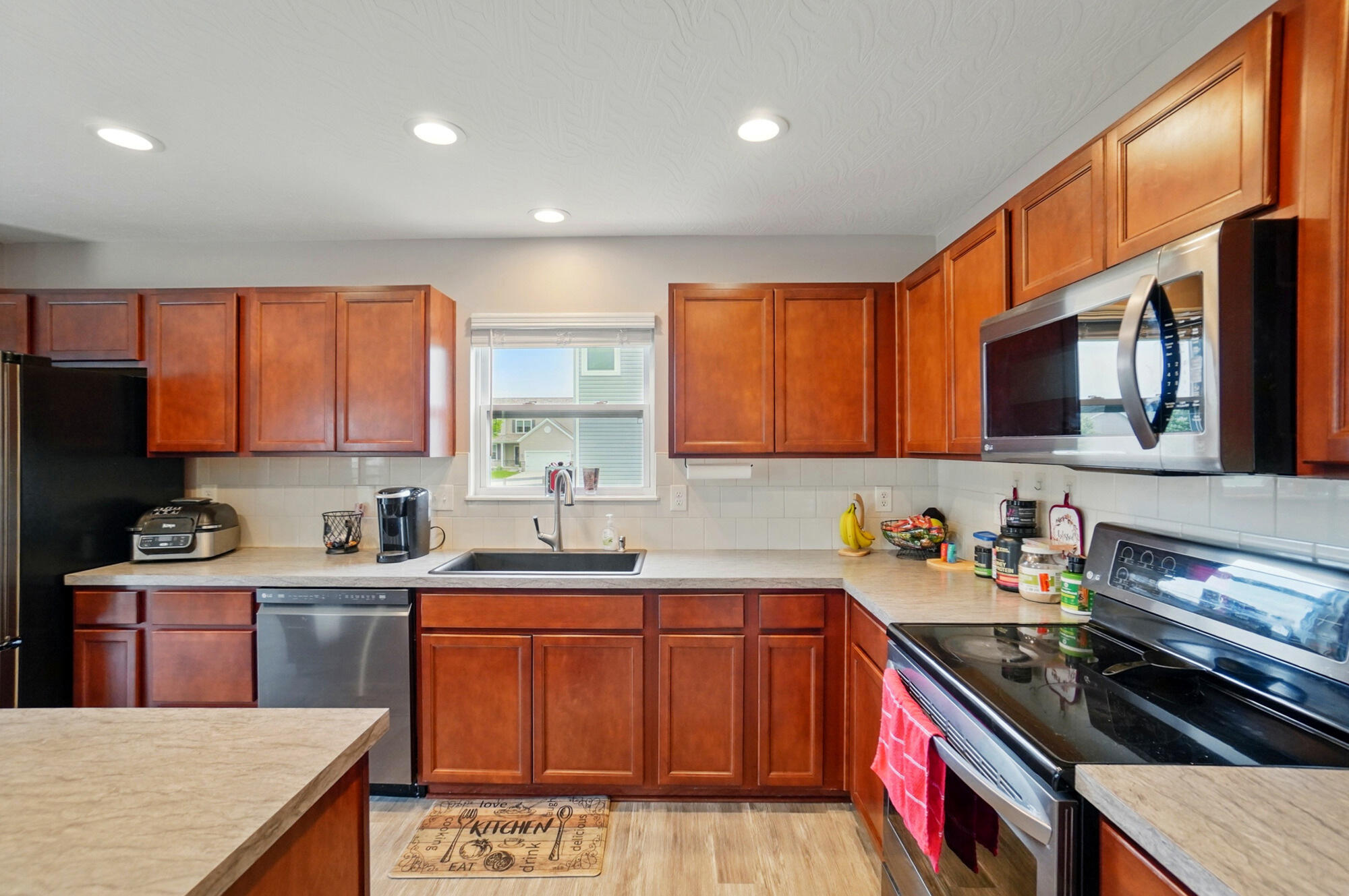 1087 Ayrshire Drive, Columbus, Ohio 43207