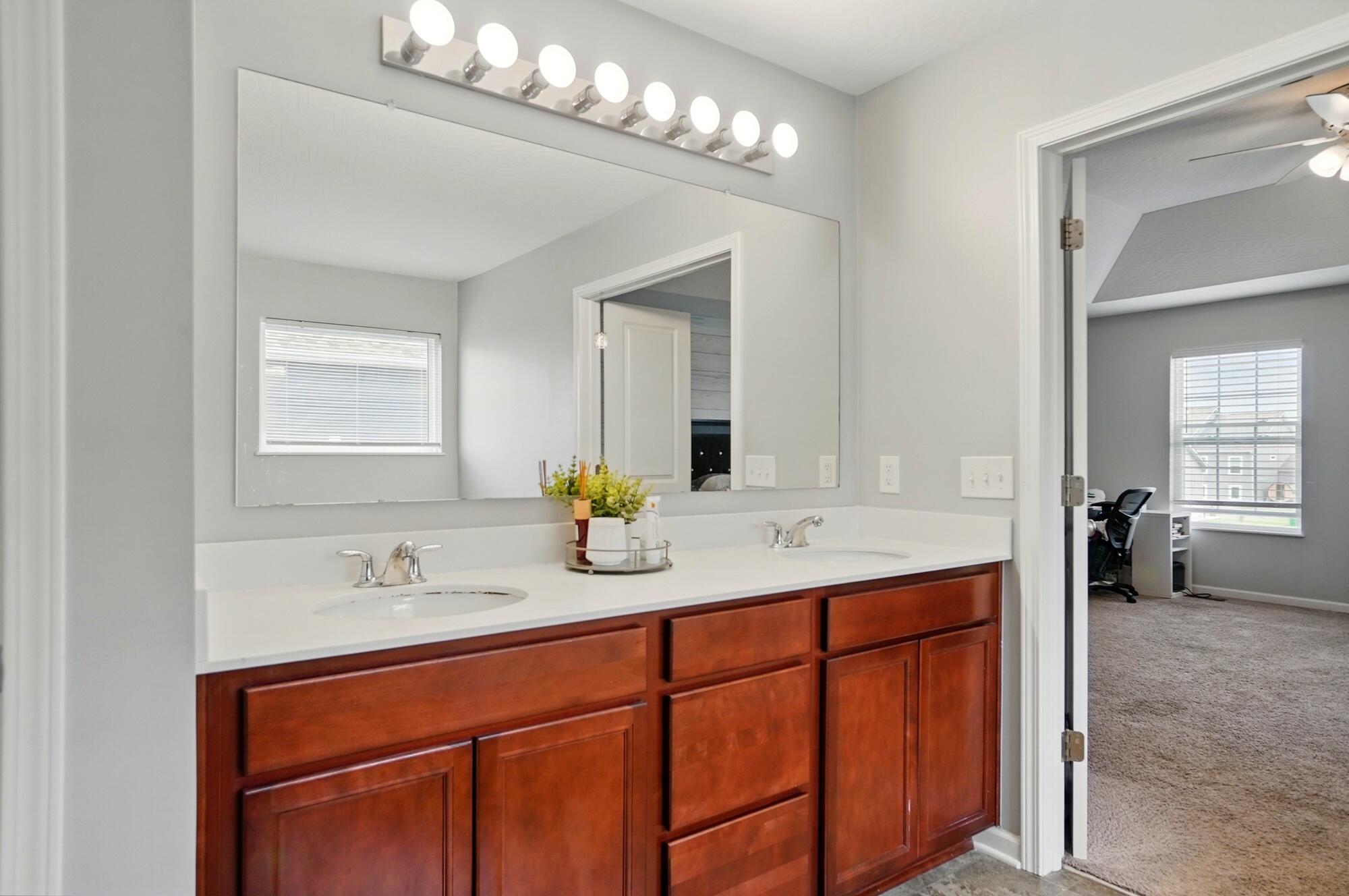 1087 Ayrshire Drive, Columbus, Ohio 43207