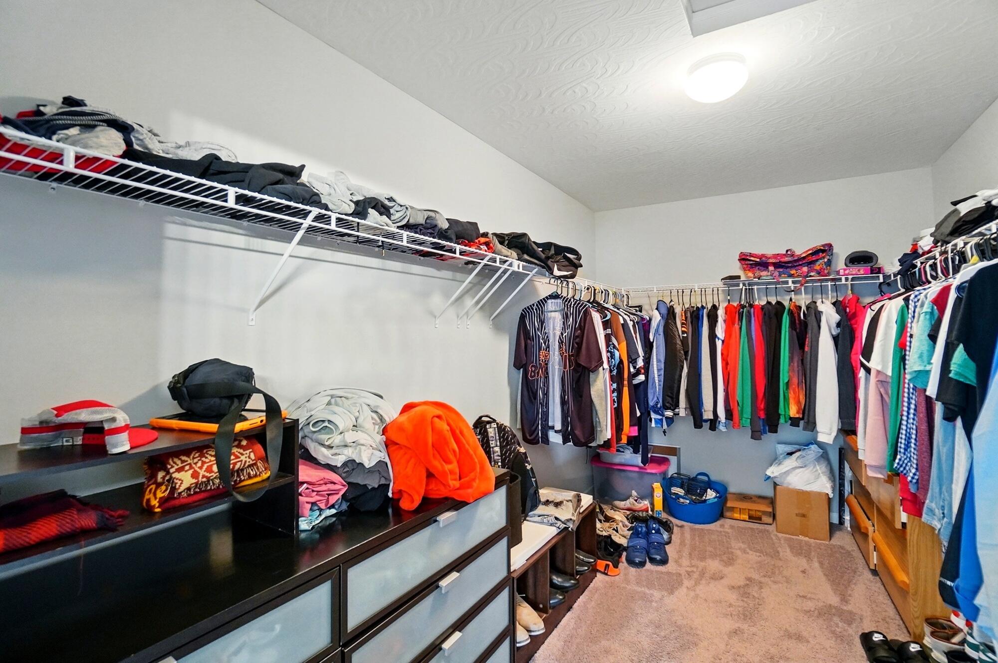 1087 Ayrshire Drive, Columbus, Ohio 43207