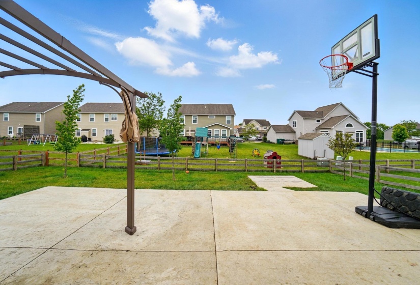 1087 Ayrshire Drive