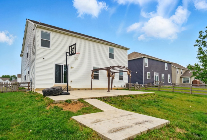 1087 Ayrshire Drive