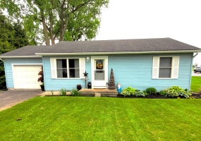 132 Prospect Avenue, Bellefontaine, Ohio 43311, 2 Bedrooms Bedrooms, ,1 BathroomBathrooms,Residential,For Sale,Prospect,1038809