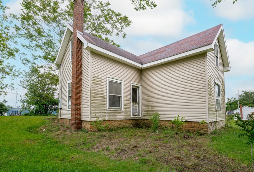 6900 U.S. Hwy 40-12