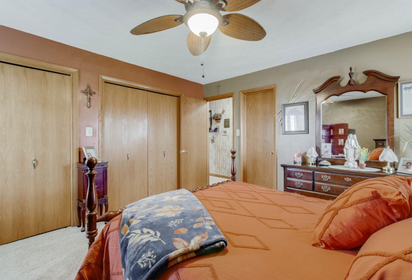 17-web-or-mls-2025 05 20 - 3445RockfordW
