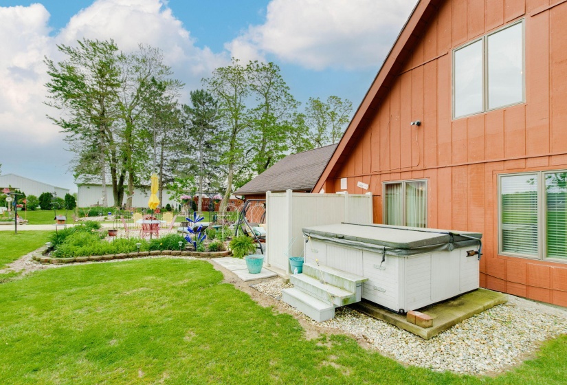 36-web-or-mls-2025 05 20 - 3445RockfordW