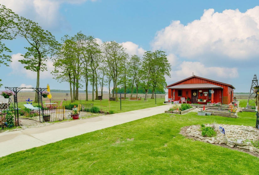 39-web-or-mls-2025 05 20 - 3445RockfordW