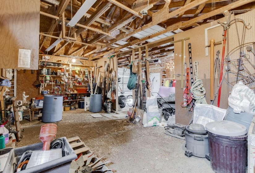 45-web-or-mls-2025 05 20 - 3445RockfordW
