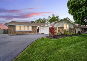 6963 Locustview Drive, Dayton, Ohio 45424, 4 Bedrooms Bedrooms, ,2 BathroomsBathrooms,Residential,For Sale,Locustview,1038835