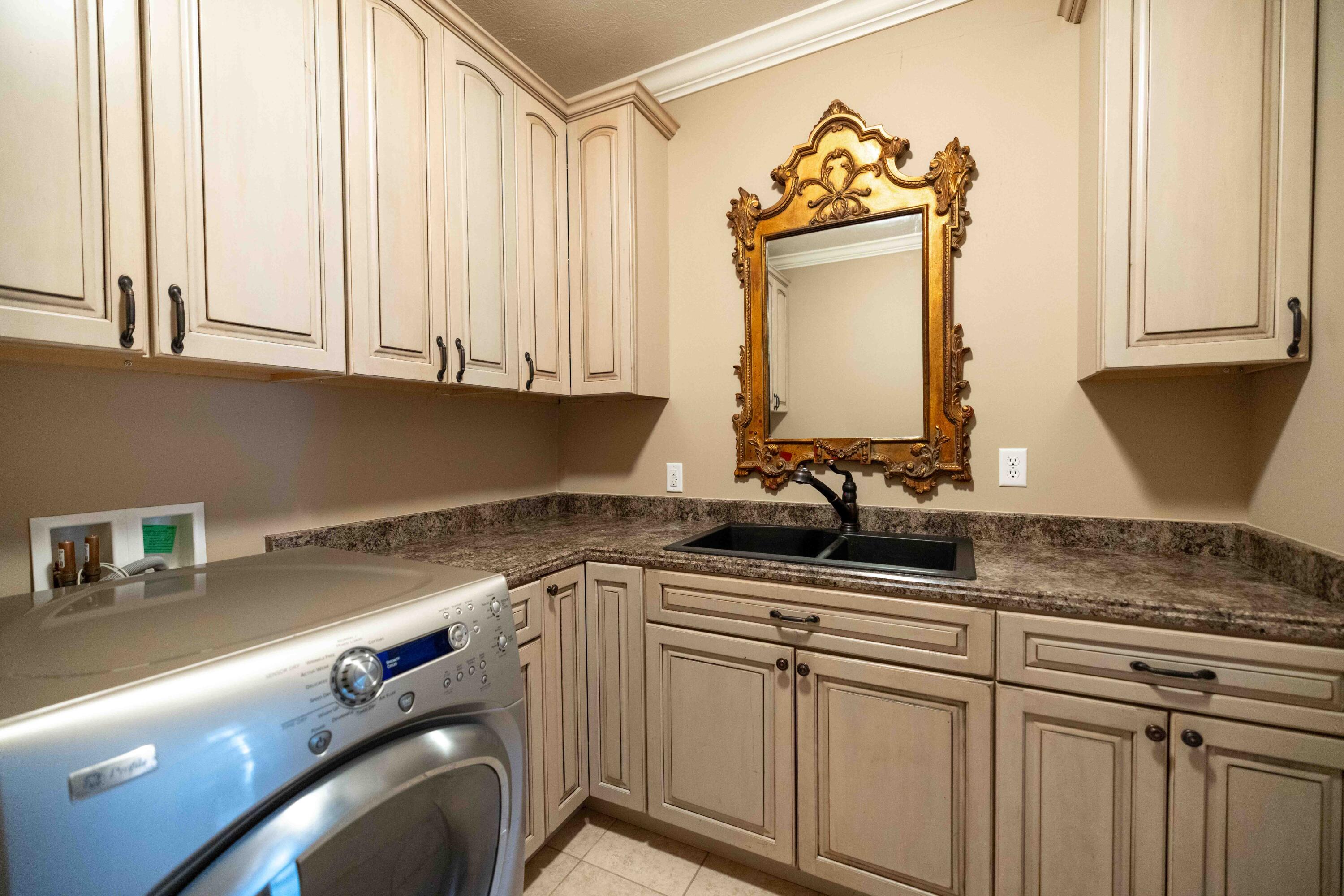 429 Braytonburne Drive, Springfield, Ohio 45503