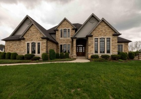 429 Braytonburne Drive, Springfield, Ohio 45503, 4 Bedrooms Bedrooms, ,3 BathroomsBathrooms,Residential,For Sale,Braytonburne,1038836