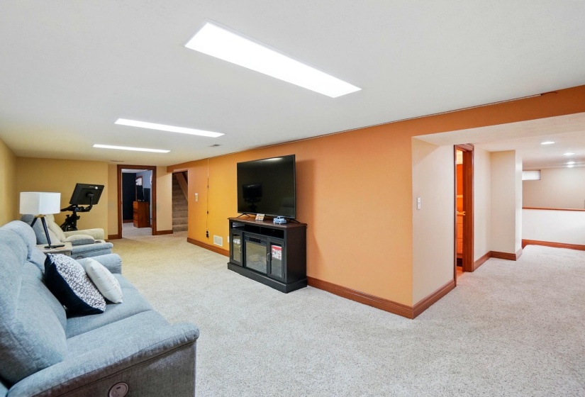 4561 Willowbrook Drive