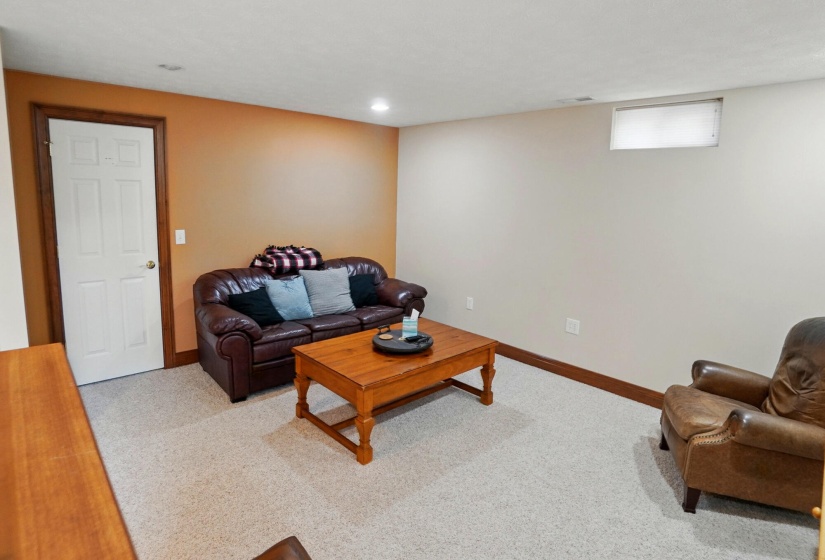 4561 Willowbrook Drive