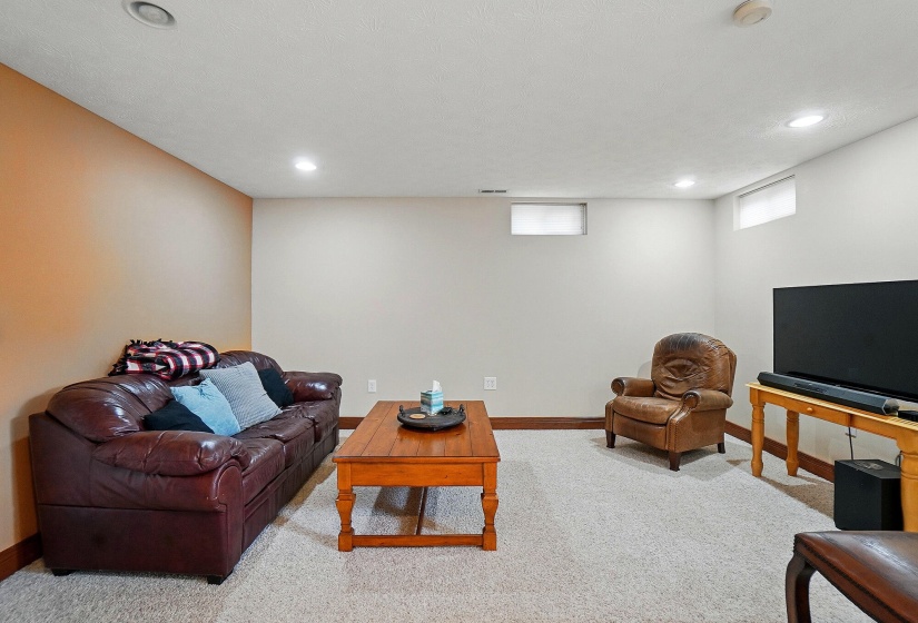 4561 Willowbrook Drive
