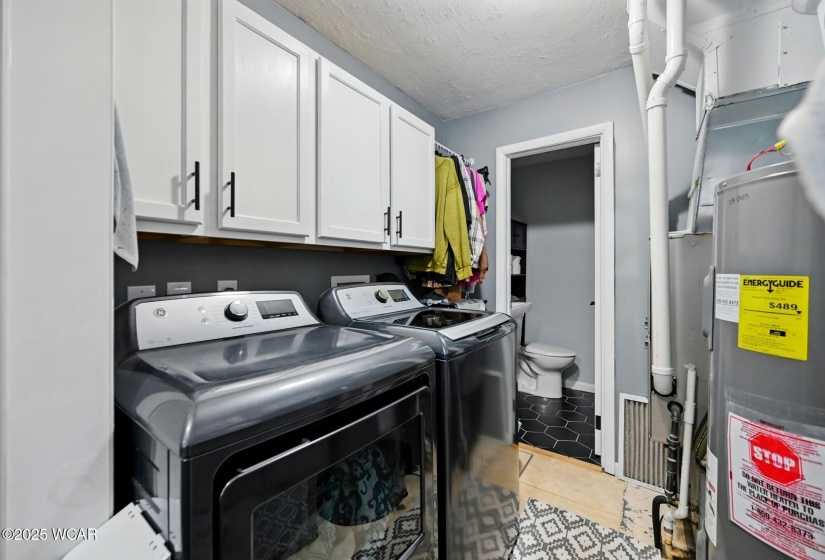 206 Gay Street, Van Wert, Ohio, 2 Bedrooms Bedrooms, ,1 BathroomBathrooms,Residential,For Sale,Gay,307141
