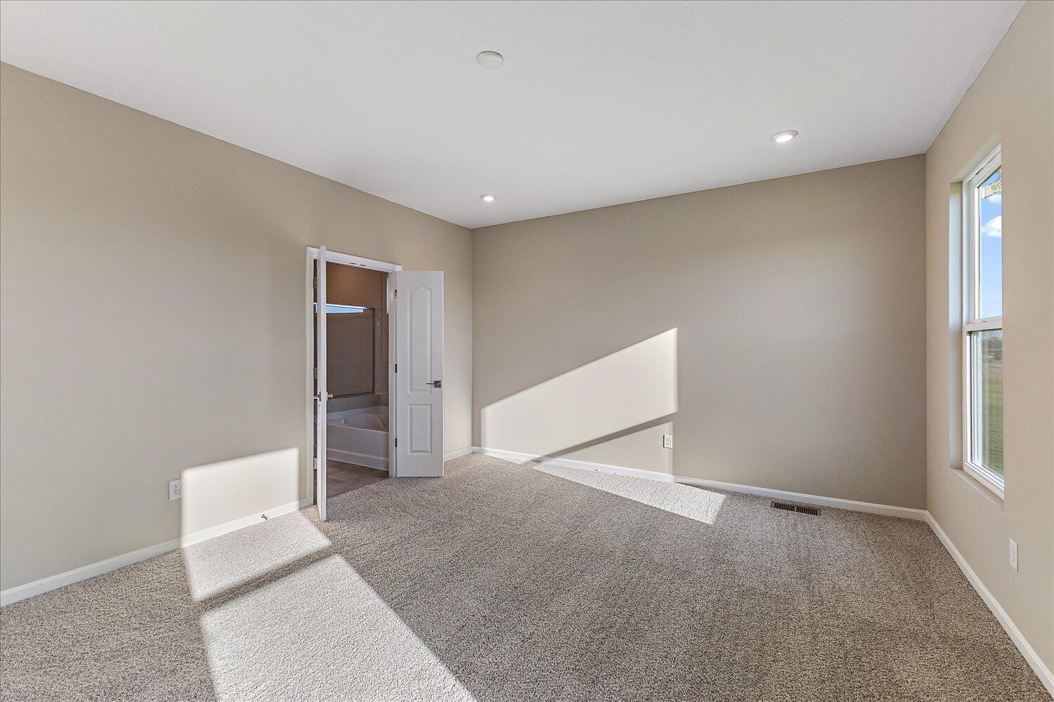 410 Landon Lane, Springfield, Ohio 45505