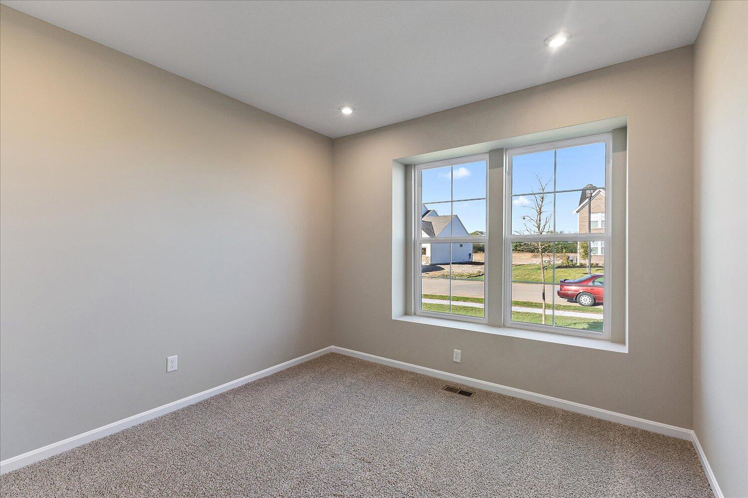 410 Landon Lane, Springfield, Ohio 45505