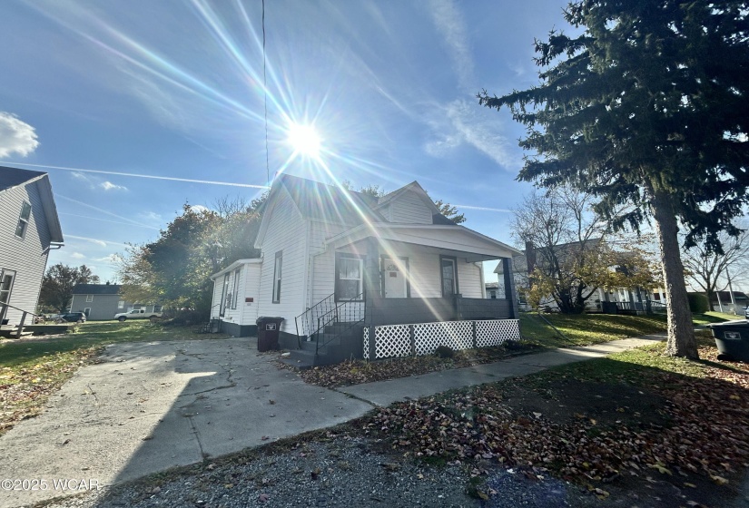 318 E. Vine. Street, Lima, Ohio, 2 Bedrooms Bedrooms, ,1 BathroomBathrooms,Residential,For Sale,E. Vine.,307147