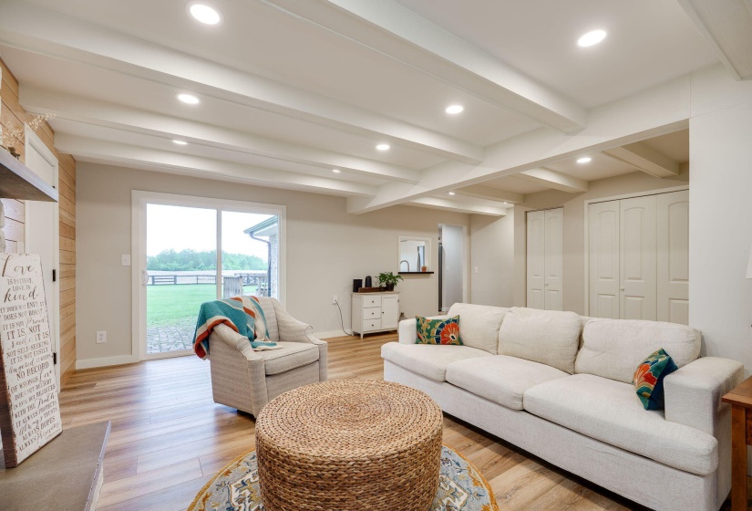 10-web-or-mls-3300-old-clifton-rd