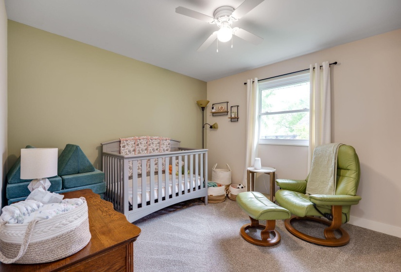 32-web-or-mls-3300-old-clifton-rd