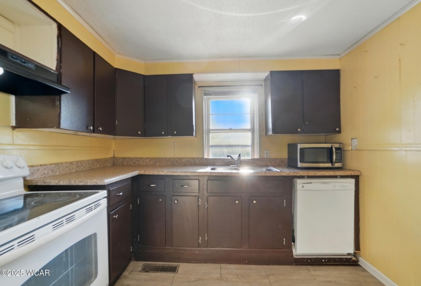 617 Allingham Street, Van Wert, Ohio, 4 Bedrooms Bedrooms, ,2 BathroomsBathrooms,Residential,For Sale,Allingham,306606