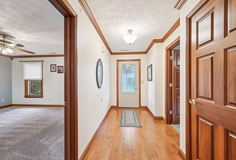 6-web-or-mls-Willow Lakes Dr-2805-006