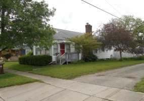 223 Washington Street, New Carlisle, Ohio 45344, 2 Bedrooms Bedrooms, ,1 BathroomBathrooms,Residential,For Sale,Washington,1038880