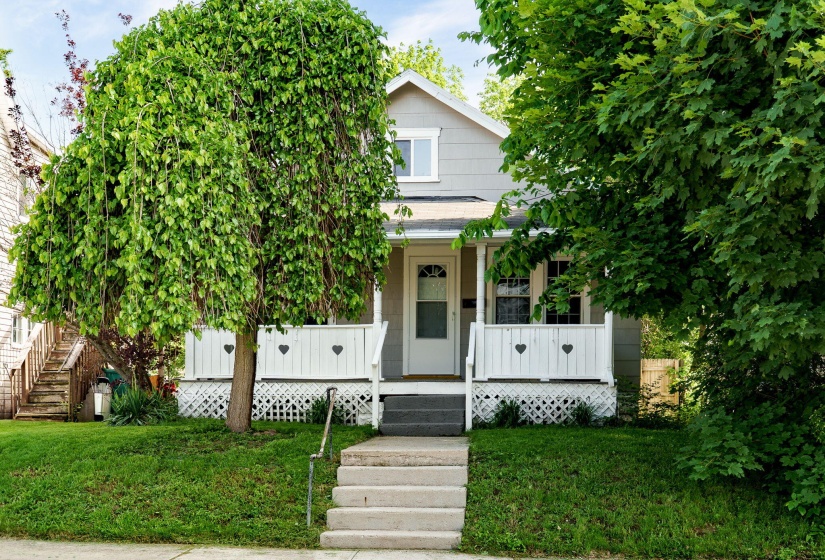 2-web-or-mls-1704-highland-ave